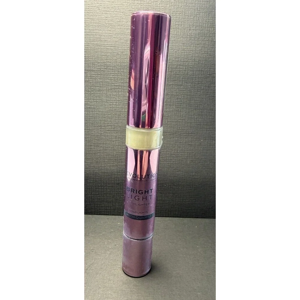 Revolution Bright Light Liquid Highlighter –Gold Lights & Quartz Glow